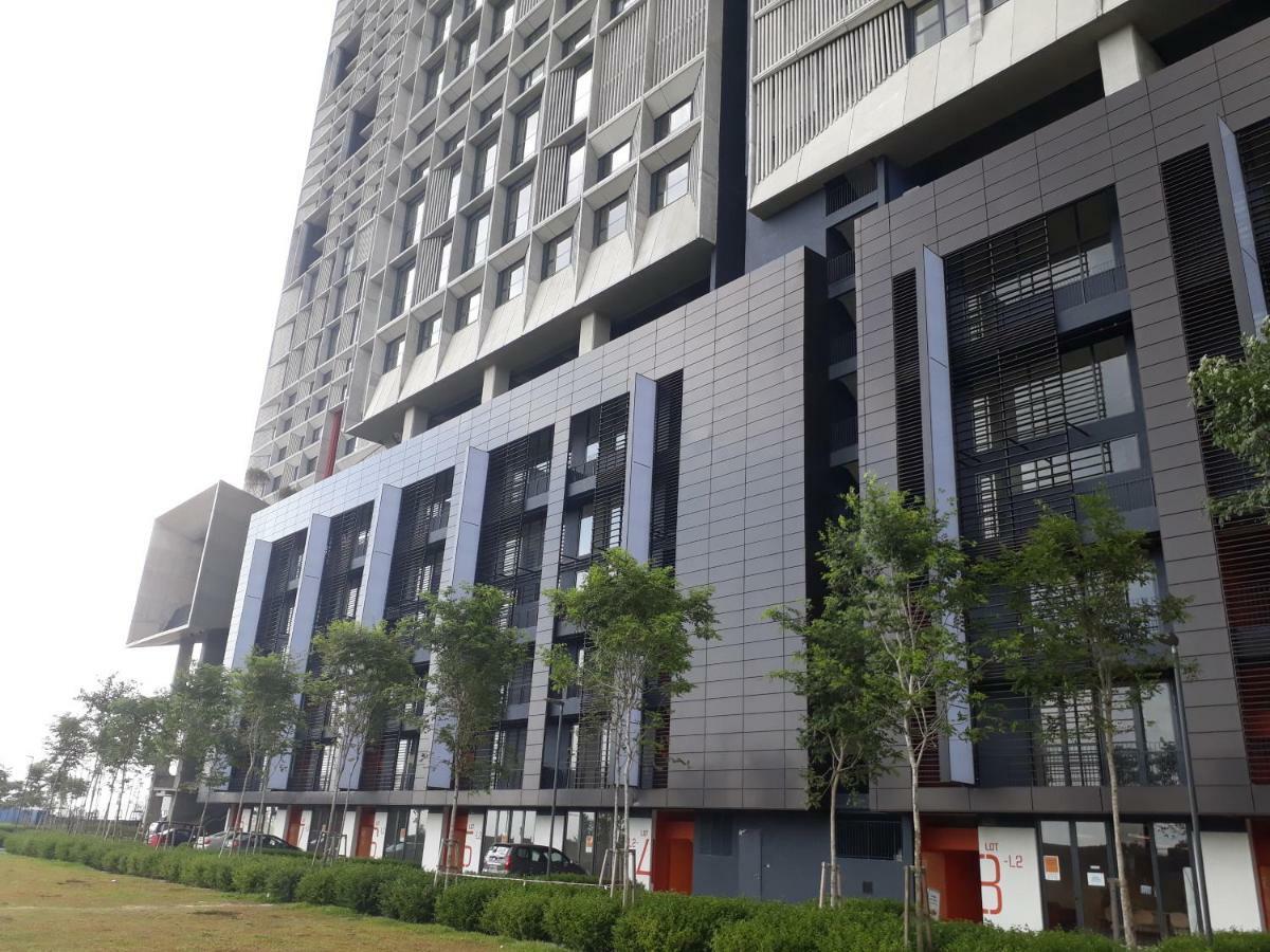 Mufasa Suites At Tamarind Suites With Wifi Netflix Coway Level 8 Cyberjaya Exteriör bild