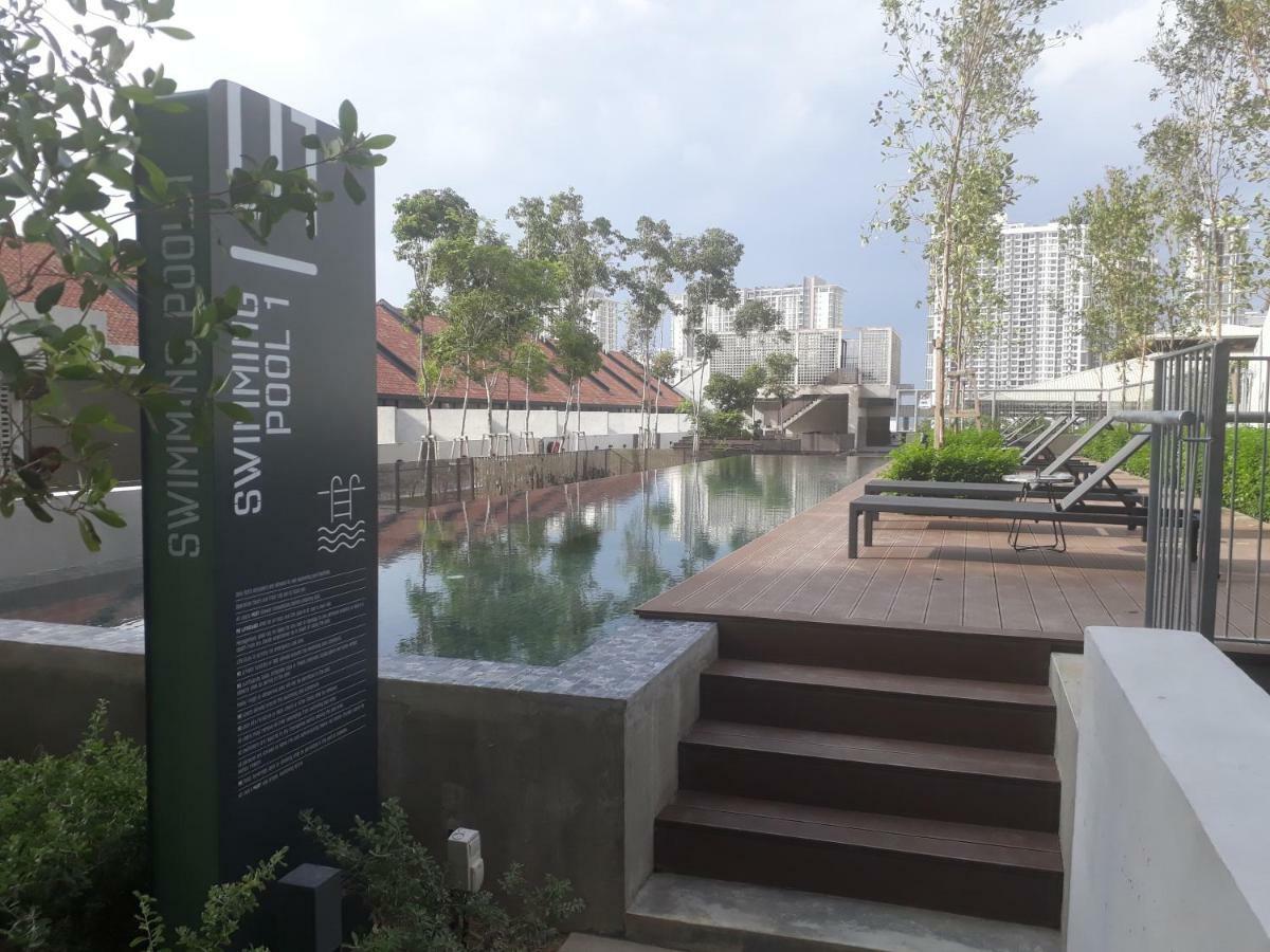 Mufasa Suites At Tamarind Suites With Wifi Netflix Coway Level 8 Cyberjaya Exteriör bild